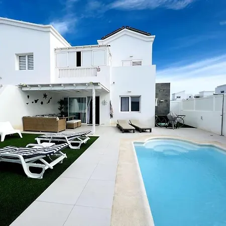 Lovely Sanmar, Heated Pool * Playa Blanca (Lanzarote)