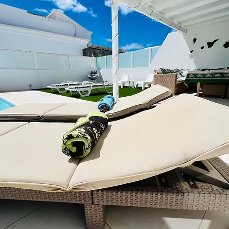 Villa Lovely Sanmar, Heated Pool