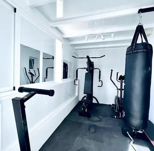 别墅 Lovely Sanmar, Heated Pool, Private Gymnasium 普拉亚布兰卡